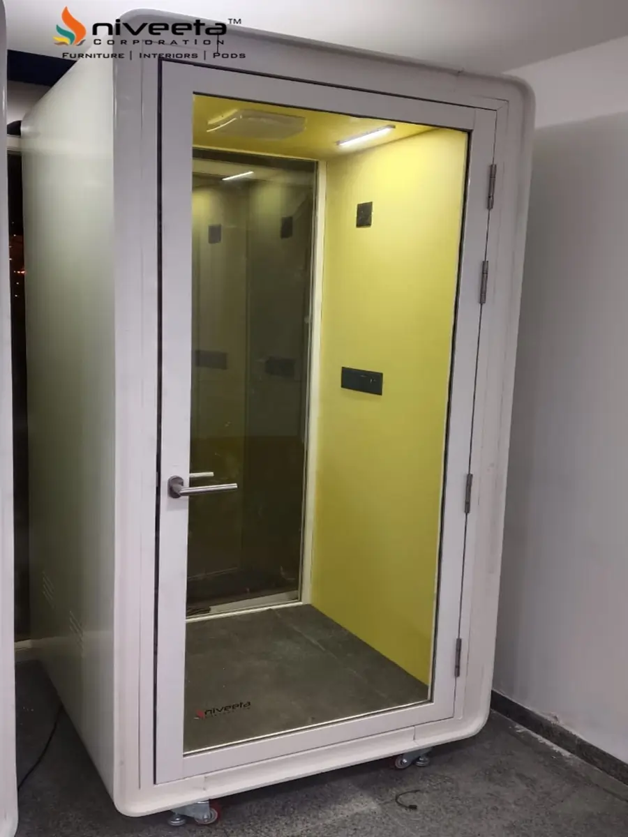 Ultra calling booth